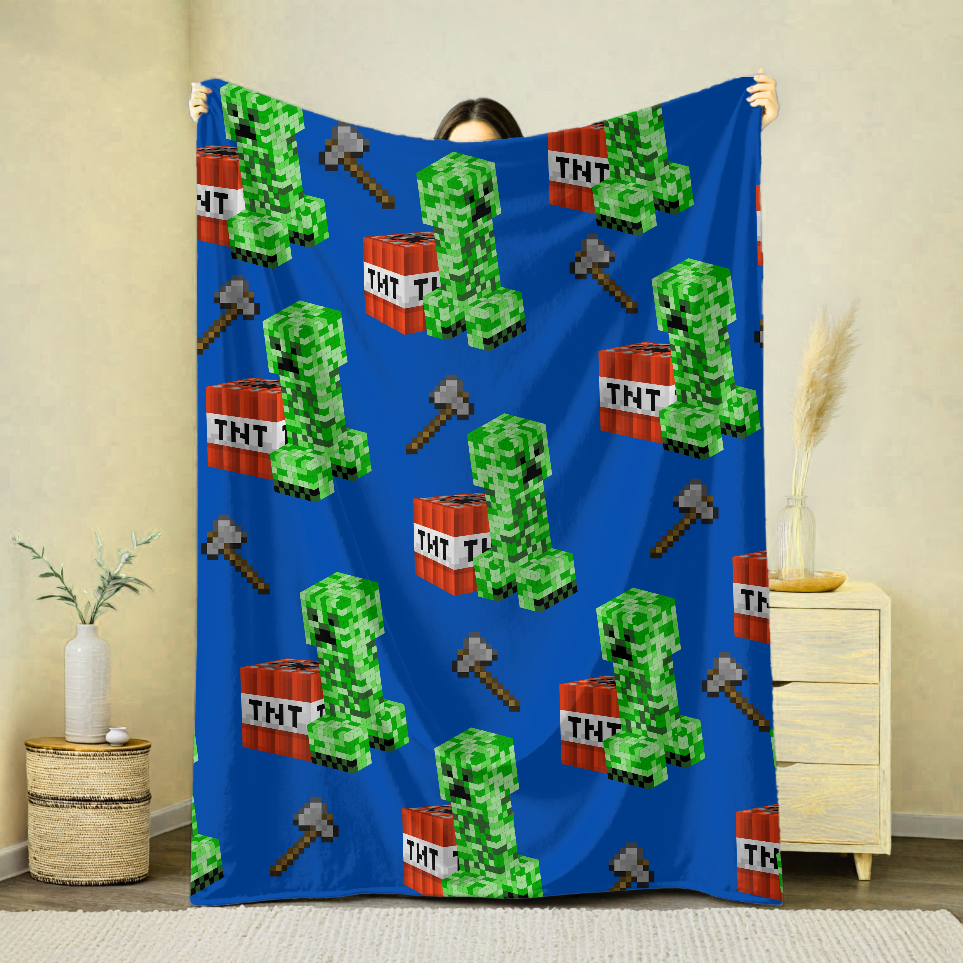 CREEPY CUDDLE KIDS BLANKET